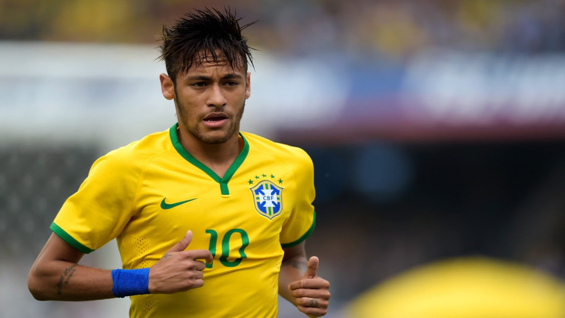 爱游戏官方主页-职业联赛注重品牌识别打造俱乐部视觉统一形象，职业联赛标准